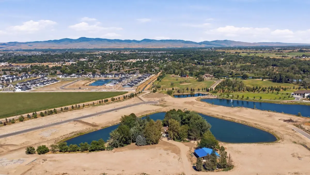 Aerial view of Star with ponds, open land and the foothills