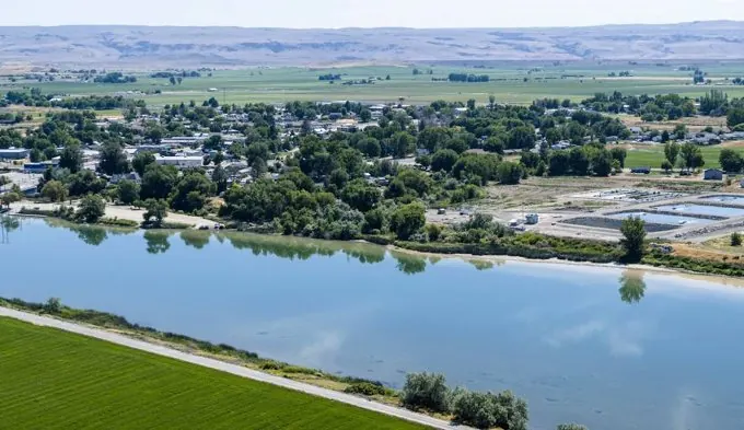 Marsing and the Snake River from above