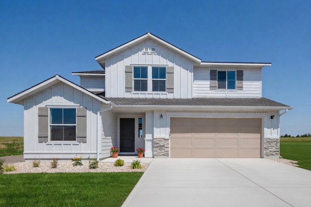 Two-story Treasure Valley home with a three-car garage